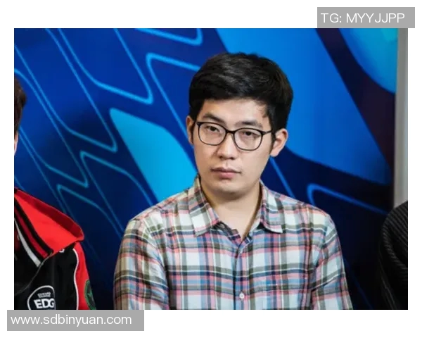 EDG在DOTA2赛事中的整体压制表现分析与反思 EDG在DOTA2赛事中的整体压制表现分析与反思