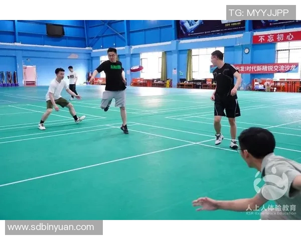 广州飞盘队中路突破新战术解析助力球队崛起与发展 广州飞盘队中路突破新战术解析助力球队崛起与发展