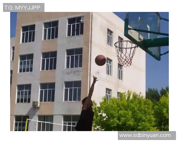 吴丽的篮球人生：从热爱到职业的深度对话与成长故事